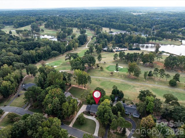 5918 Foxcrest Drive, Mint Hill, NC 28227