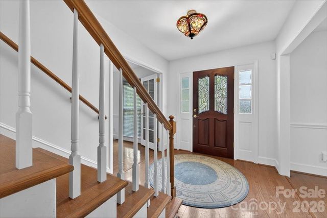 5918 Foxcrest Drive, Mint Hill, NC 28227