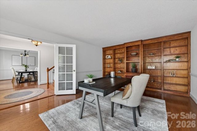 5918 Foxcrest Drive, Mint Hill, NC 28227