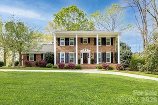 5918 Foxcrest Drive, Mint Hill, NC 28227