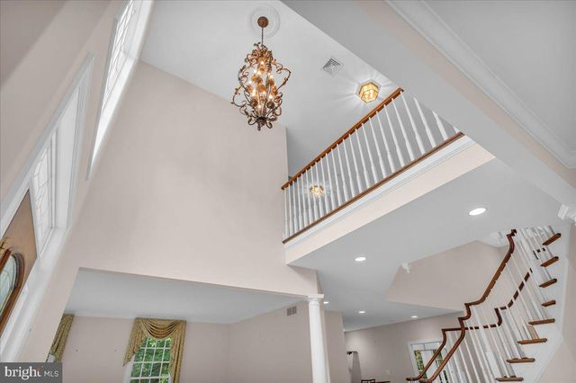 6 PINE ACRES DR, Medford, NJ 08055