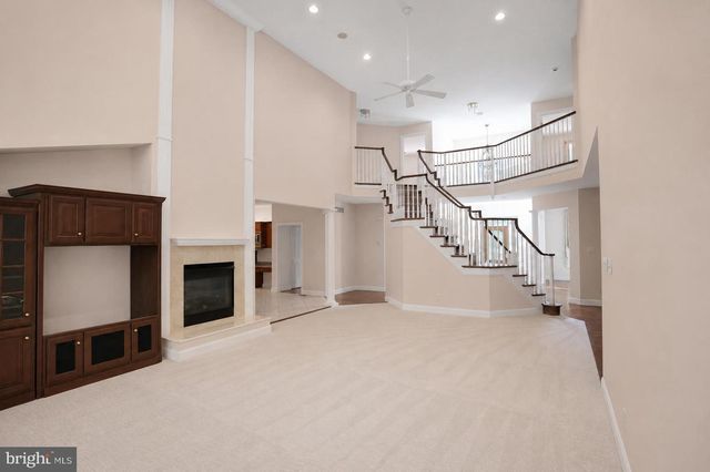 6 PINE ACRES DR, Medford, NJ 08055