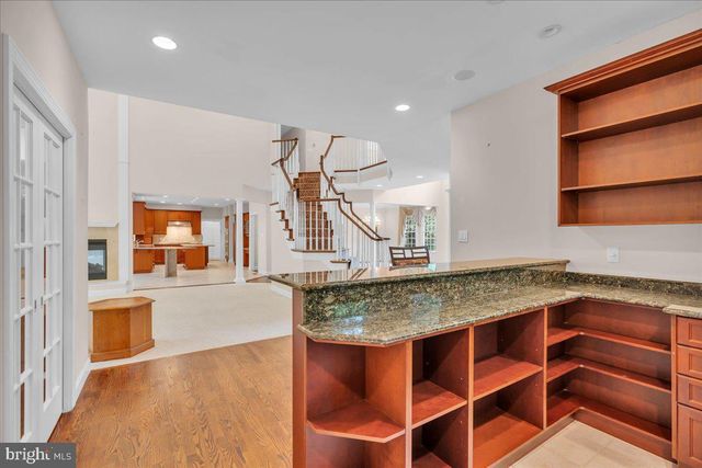6 PINE ACRES DR, Medford, NJ 08055