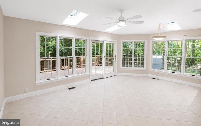 6 PINE ACRES DR, Medford, NJ 08055