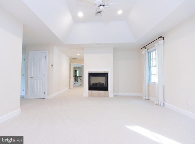6 PINE ACRES DR, Medford, NJ 08055