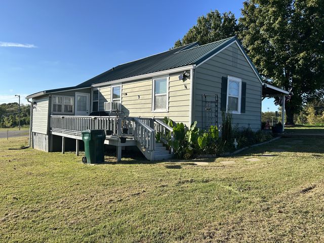 303 Magazine Rd, Pulaski, TN 38478