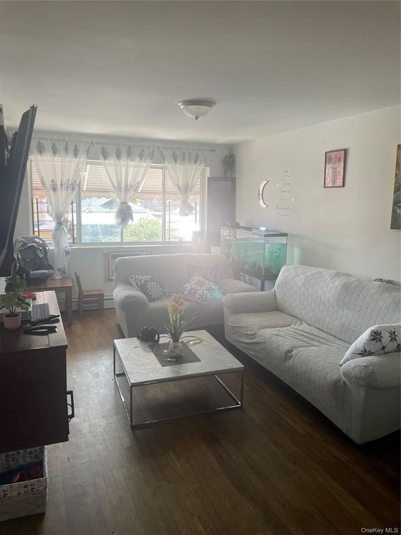 431 Turneur Avenue, Bronx, NY 10473 — photo 4