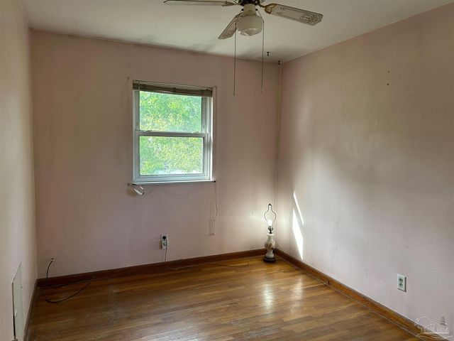 531 Chadwick St, Pensacola, FL 32503