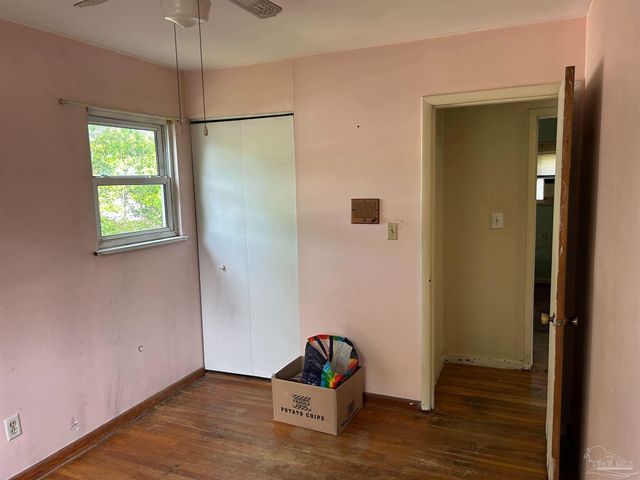 531 Chadwick St, Pensacola, FL 32503