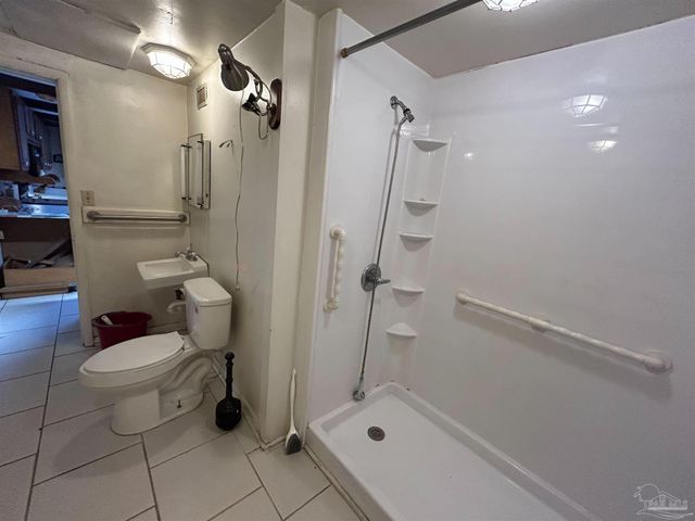 531 Chadwick St, Pensacola, FL 32503