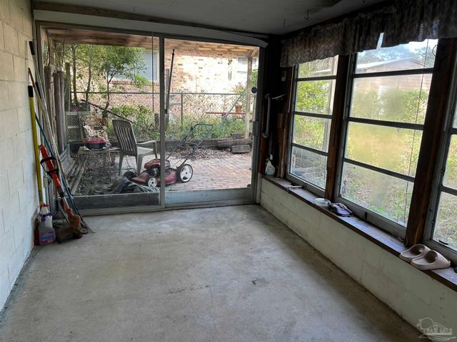 531 Chadwick St, Pensacola, FL 32503