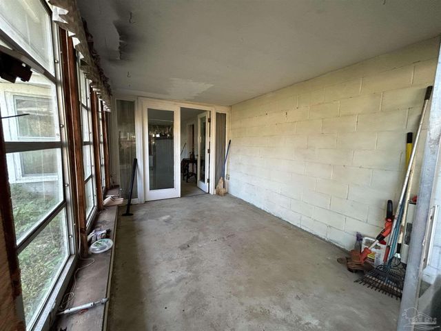 531 Chadwick St, Pensacola, FL 32503