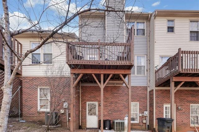 1912 N Winds Drive, Winston-salem, NC 27127