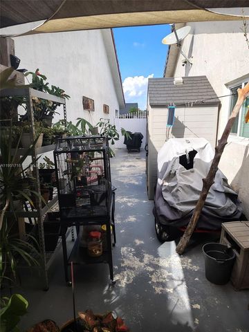 10358 NW 128th Ter, Hialeah Gardens, FL 33018