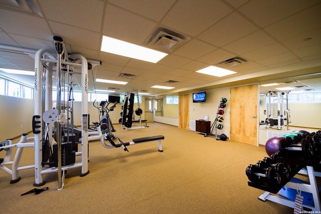 901 N Upper Broadway St Apt 201, Corpus Christi, TX 78401