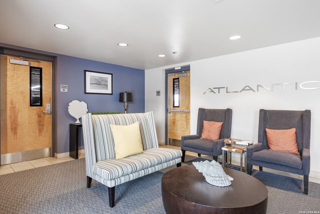 901 N Upper Broadway St Apt 201, Corpus Christi, TX 78401