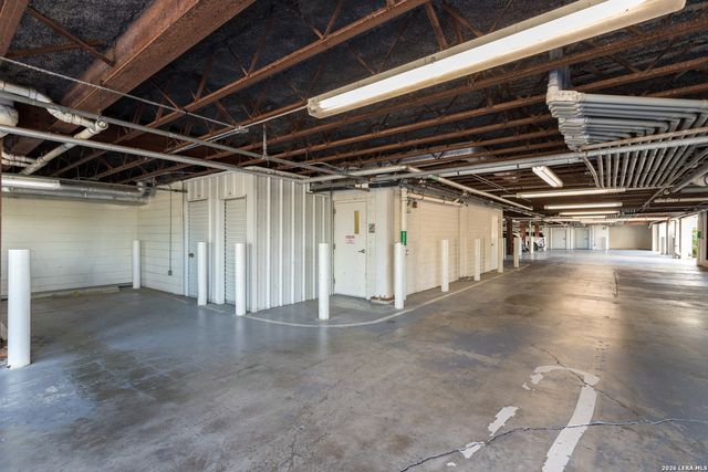 901 N Upper Broadway St Apt 201, Corpus Christi, TX 78401