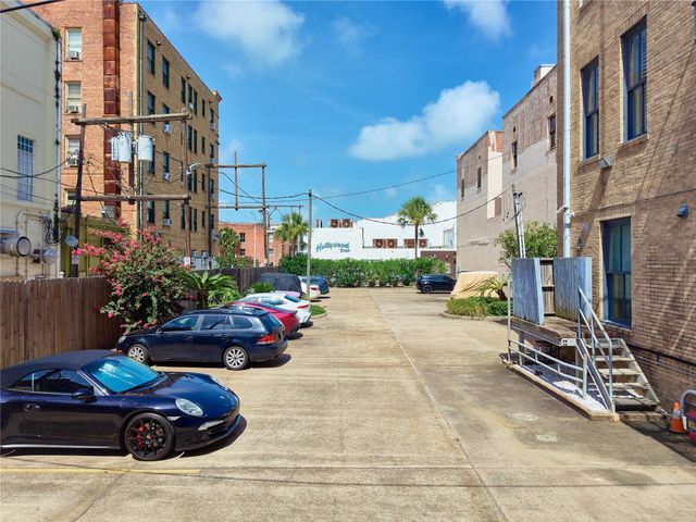 2116 Church Street 3B, Galveston, TX 77550
