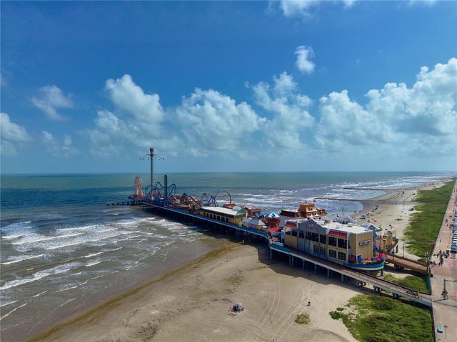 2116 Church Street 3B, Galveston, TX 77550