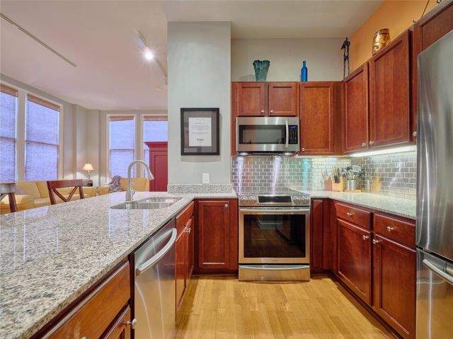 2116 Church Street 3B, Galveston, TX 77550