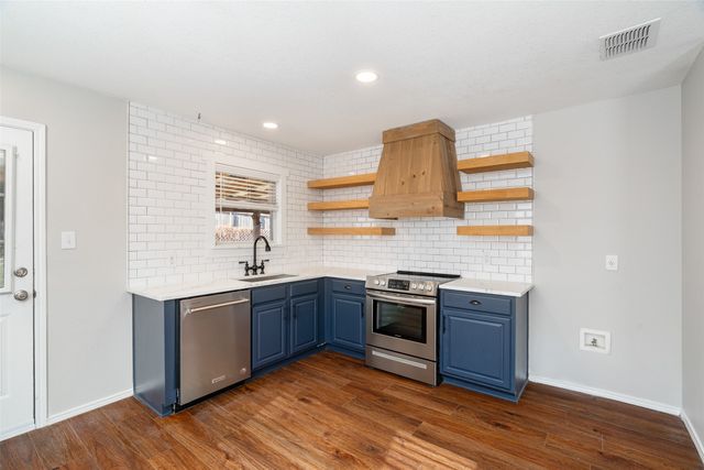 1624 Lionheart Drive, Little Elm, TX 75036