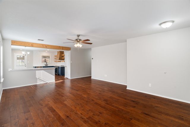 1624 Lionheart Drive, Little Elm, TX 75036