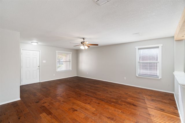 1624 Lionheart Drive, Little Elm, TX 75036