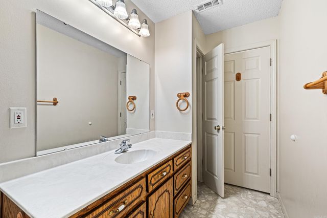 204 Oak View Drive, Cabot, AR 72023