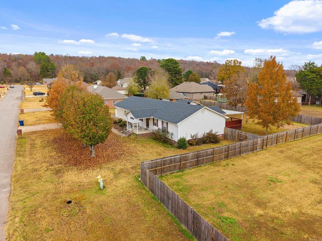 204 Oak View Drive, Cabot, AR 72023