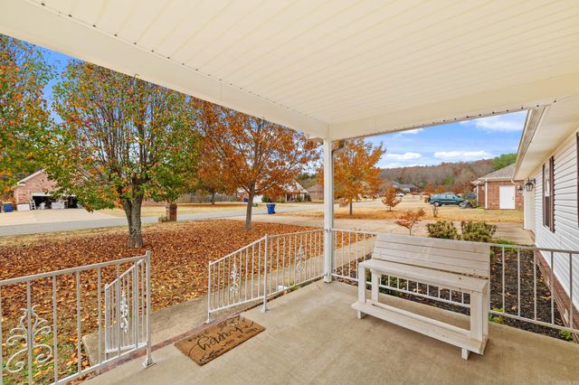 204 Oak View Drive, Cabot, AR 72023