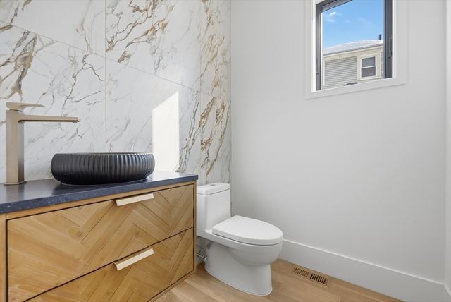 156 Langley Rd, Newton, MA 02459