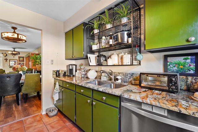 1300 Iris Street 101, Los Alamos, NM 87544