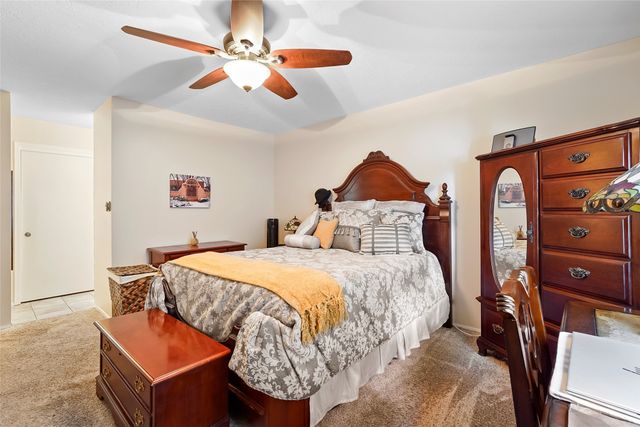 1300 Iris Street 101, Los Alamos, NM 87544