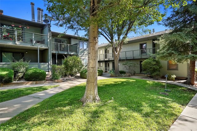 1300 Iris Street 101, Los Alamos, NM 87544