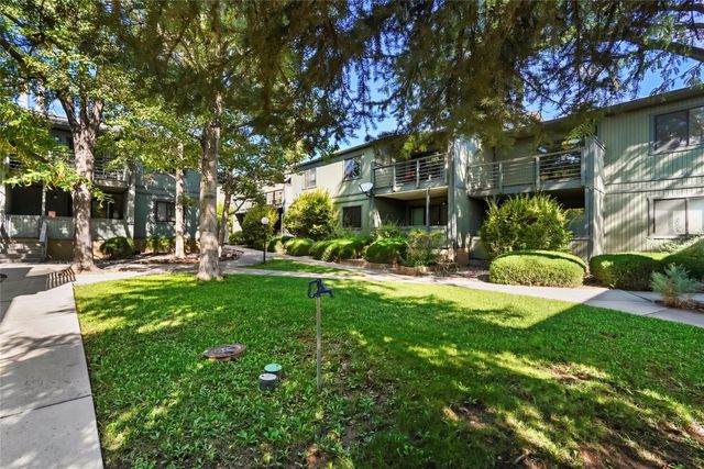 1300 Iris Street 101, Los Alamos, NM 87544