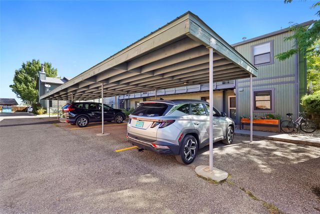 1300 Iris Street 101, Los Alamos, NM 87544