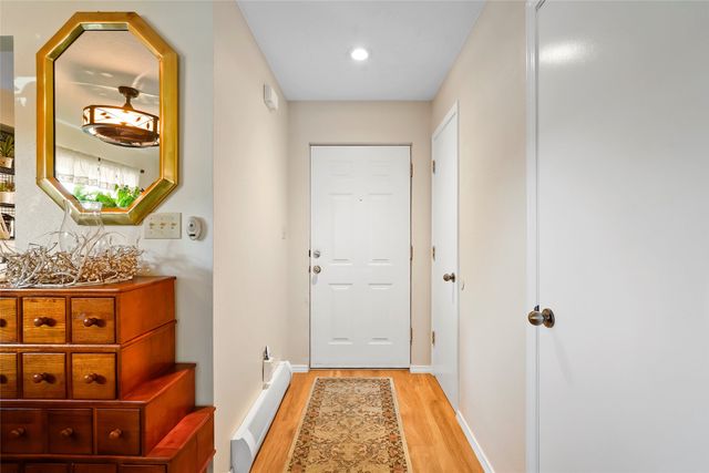 1300 Iris Street 101, Los Alamos, NM 87544