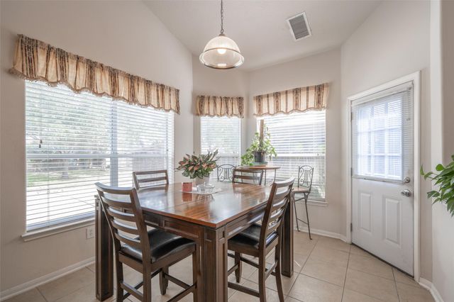 17718 Barker Bluff Lane, Cypress, TX 77433