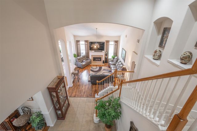 17718 Barker Bluff Lane, Cypress, TX 77433