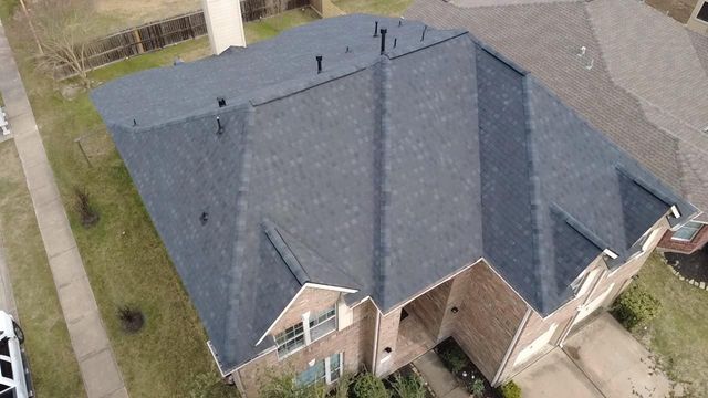 17718 Barker Bluff Lane, Cypress, TX 77433