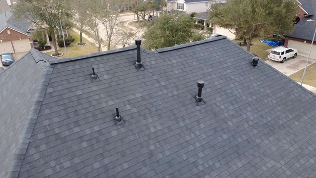 17718 Barker Bluff Lane, Cypress, TX 77433