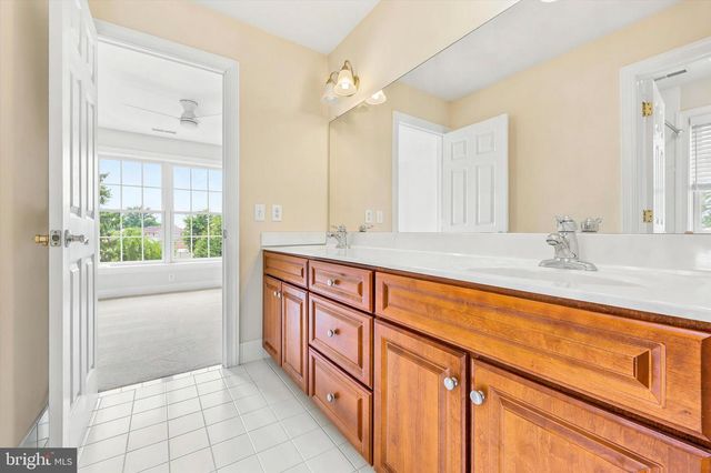 1008 PLYMOUTH RD, Plymouth Meeting, PA 19462