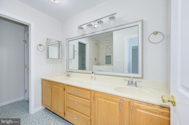 125 ARROWHEAD RDG, Hedgesville, WV 25427