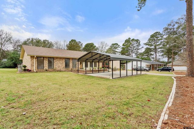 208 Treetop Lane, Hideaway, TX 75771