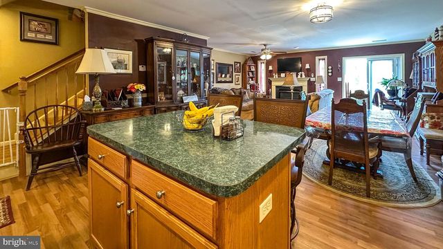 37 GROUSE DR, Denver, PA 17517