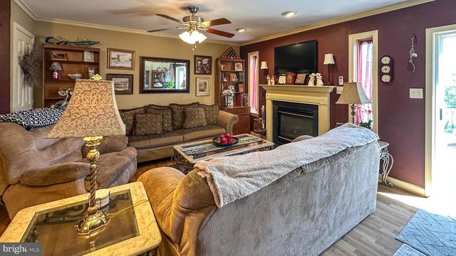 37 GROUSE DR, Denver, PA 17517