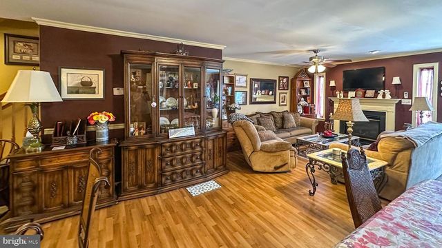 37 GROUSE DR, Denver, PA 17517