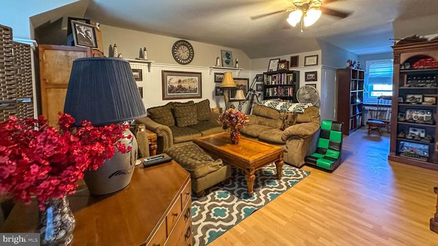 37 GROUSE DR, Denver, PA 17517