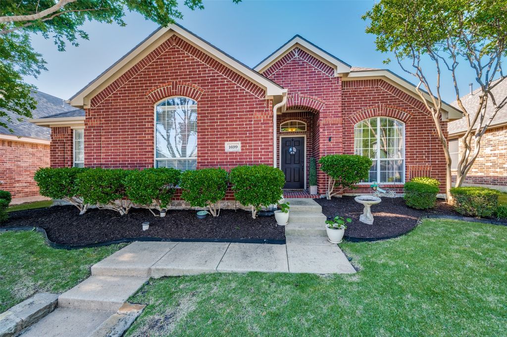 1699 Garrison Drive, Frisco, TX 75033