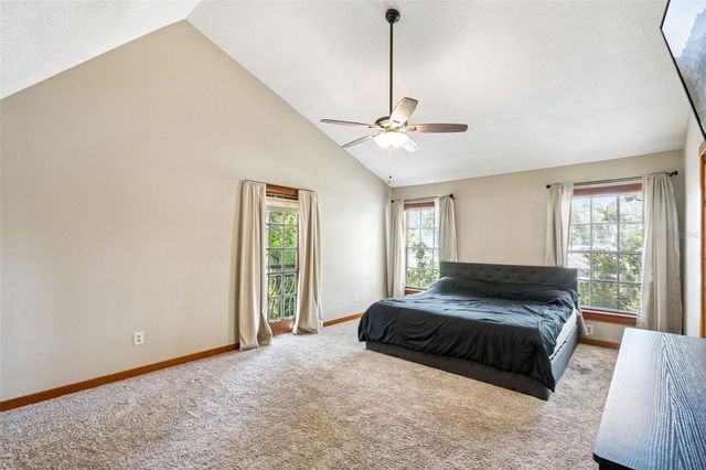 25911 ABERDOVEY AVENUE, Sorrento, FL 32776